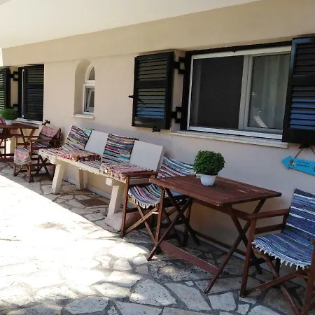 Apartament George House *