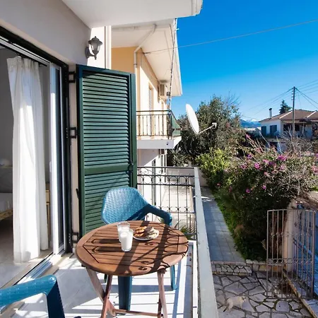 Apartment George House