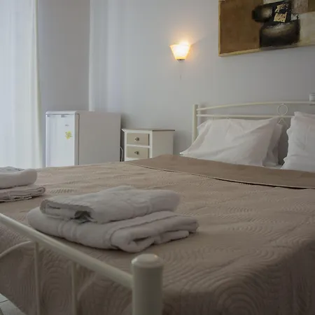 Apartment George House