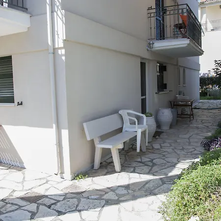 Apartment George House Lygia (Lefkada)