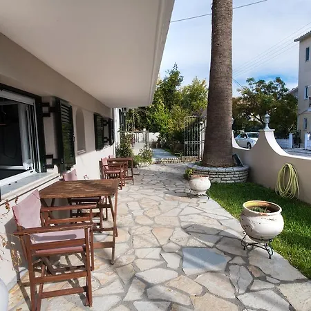 Apartment George House *